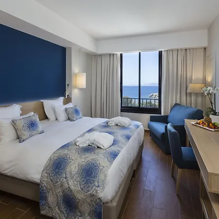 Helios & - Ile Des Embiez Hotel