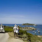 Hotel Helios & - Ile Des Embiez Six-Fours-les-Plages