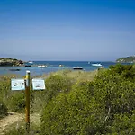 Helios & - Ile Des Embiez Hotel