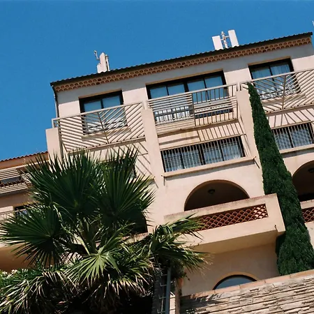 Helios & - Ile Des Embiez 4* Six-Fours-les-Plages