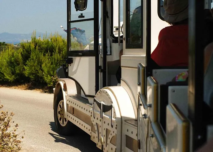 Helios & - Ile Des Embiez Hotel