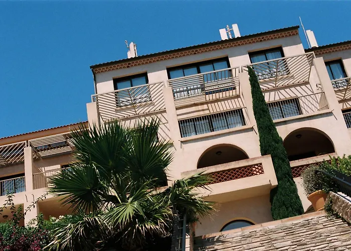 Helios & - Ile Des Embiez 4* Six-Fours-les-Plages