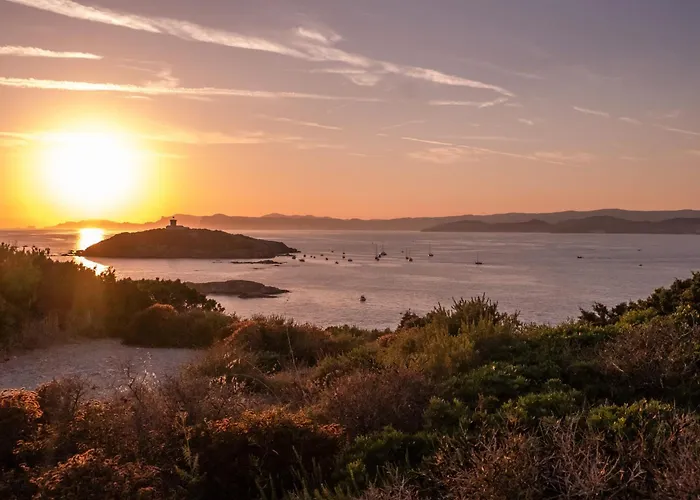 Helios & - Ile Des Embiez