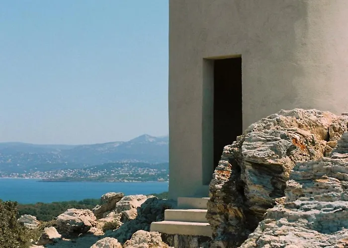 Hotel Helios & - Ile Des Embiez