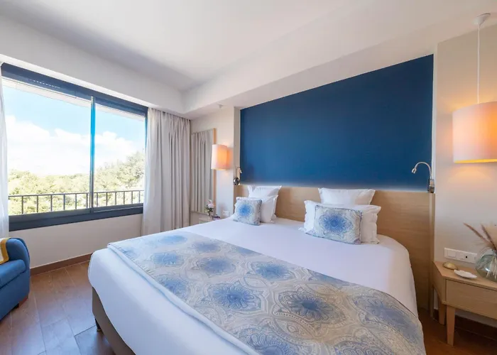 Helios & - Ile Des Embiez 4* Six-Fours-les-Plages