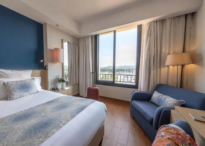 Helios & - Ile Des Embiez Six-Fours-les-Plages