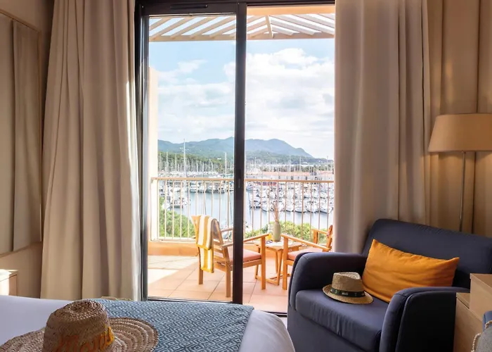 Hotel Helios & - Ile Des Embiez